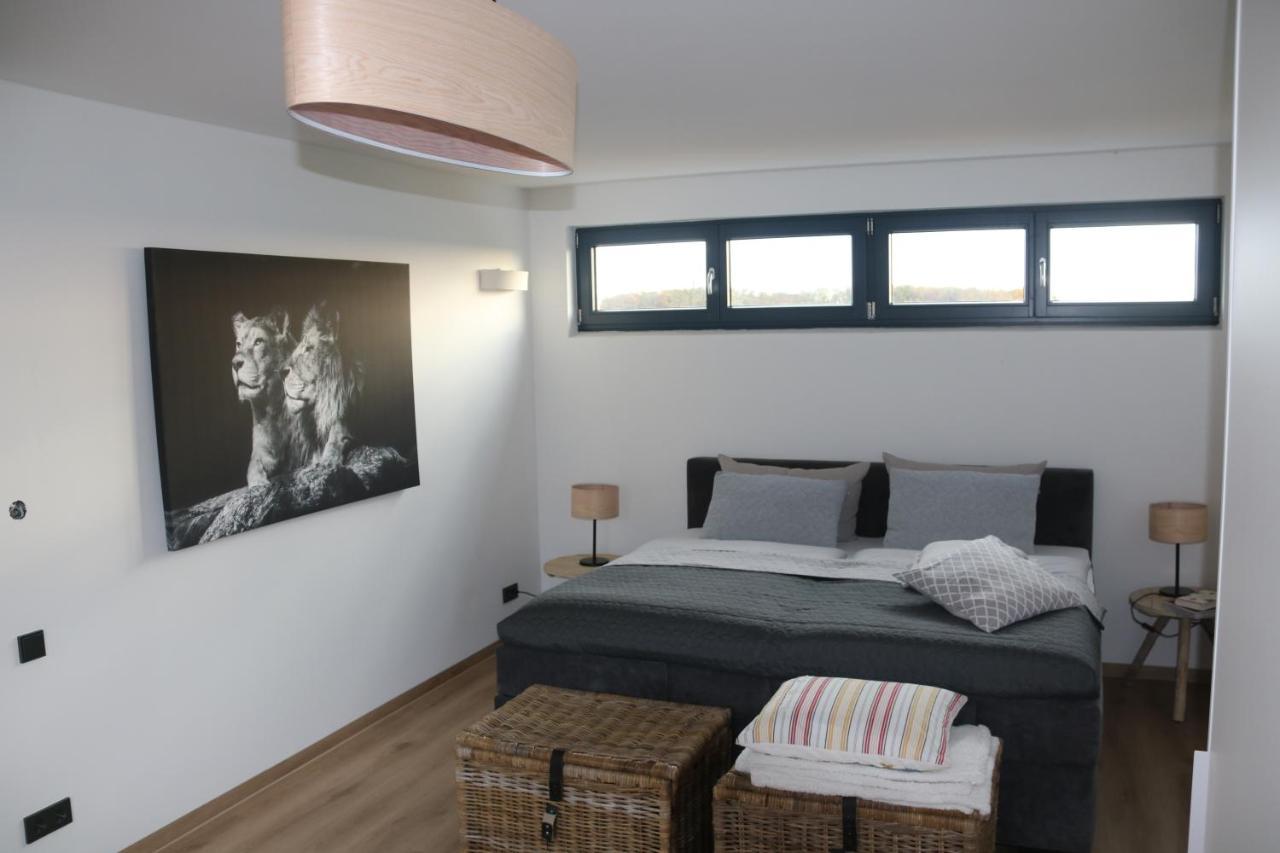 Moderne Barrierefreie Wohnung Auf Dem Land Bei Neuruppin Lichtenberg  المظهر الخارجي الصورة
