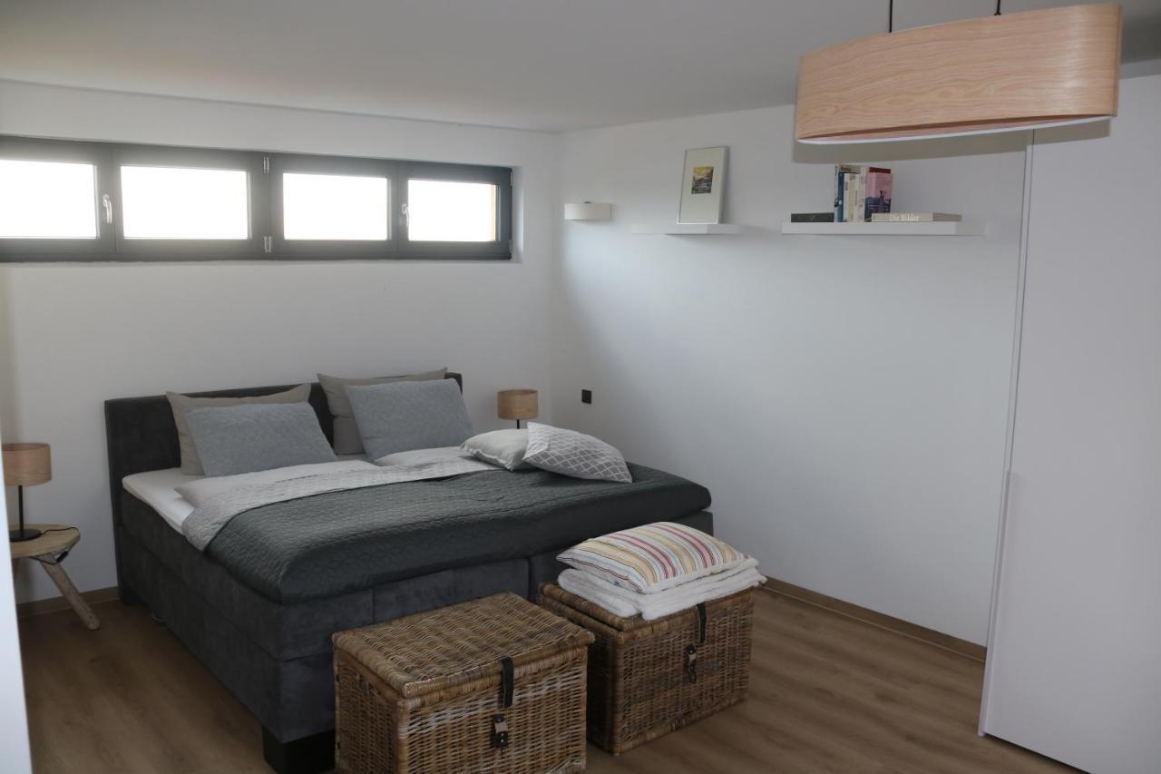 Moderne Barrierefreie Wohnung Auf Dem Land Bei Neuruppin Lichtenberg  المظهر الخارجي الصورة