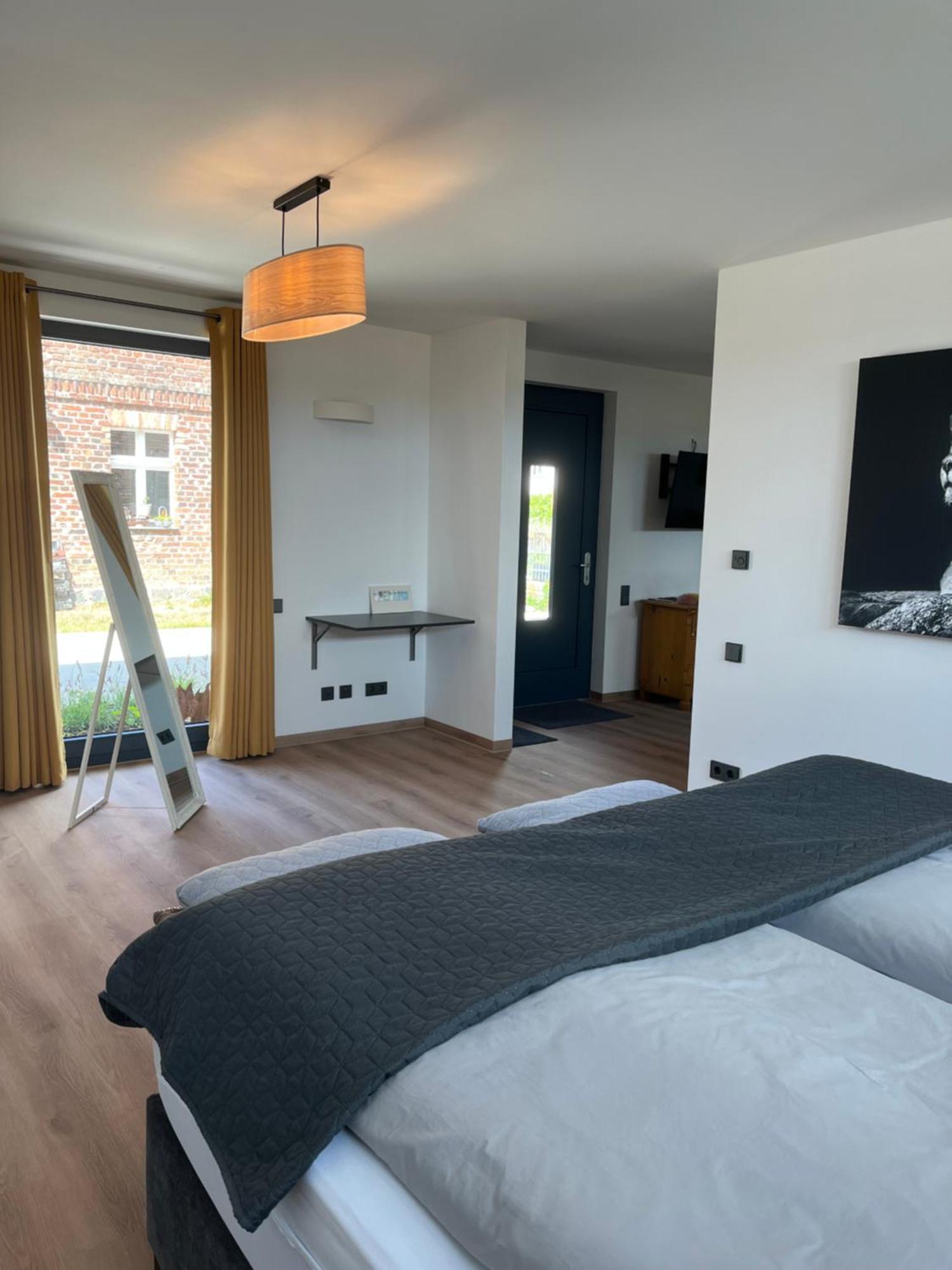 Moderne Barrierefreie Wohnung Auf Dem Land Bei Neuruppin Lichtenberg  المظهر الخارجي الصورة